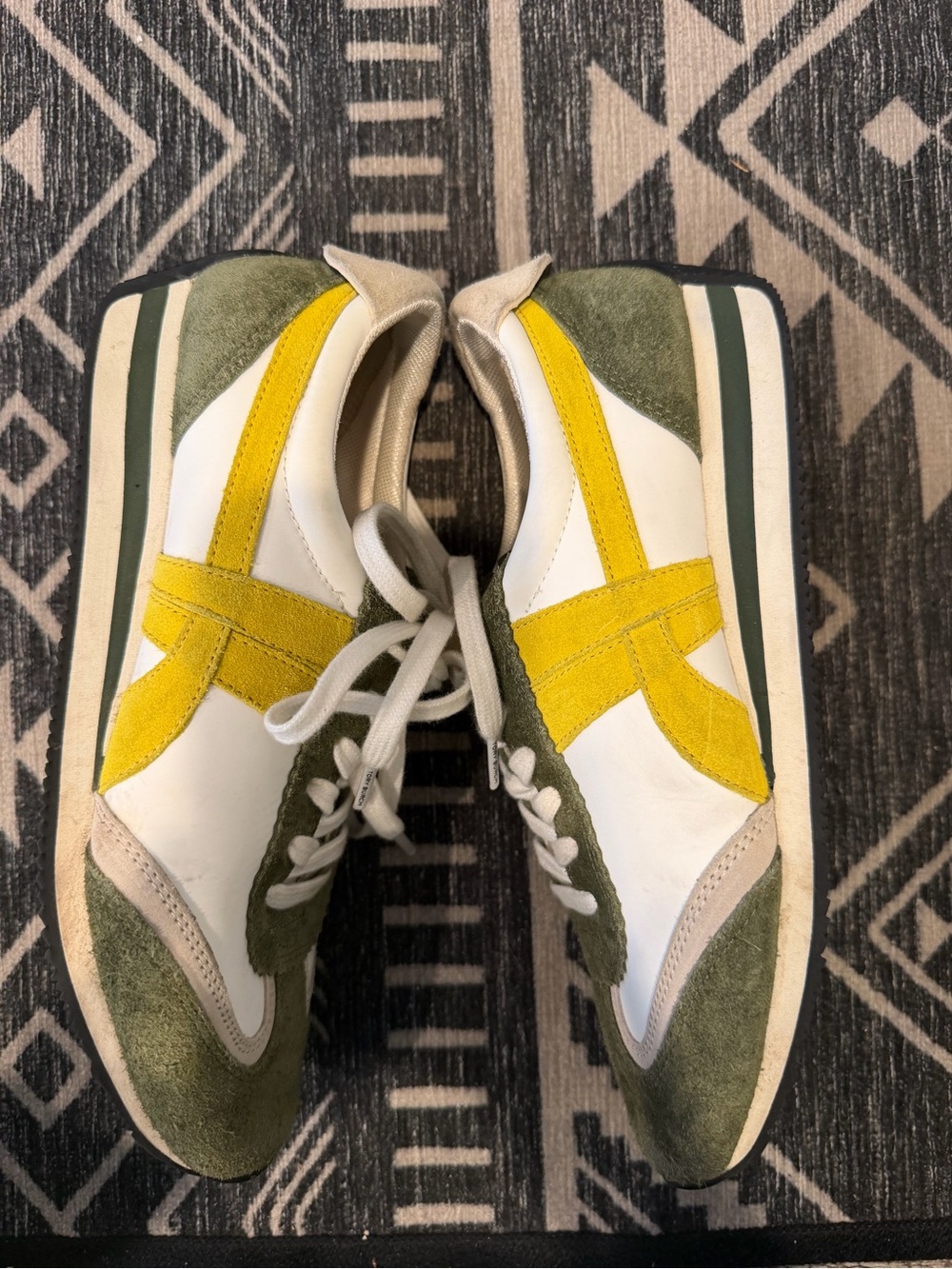 Tory Burch Hank Colorblock Suede Leather Sneakers Olive Green Yellow Size 7M - Picture 5 of 8
